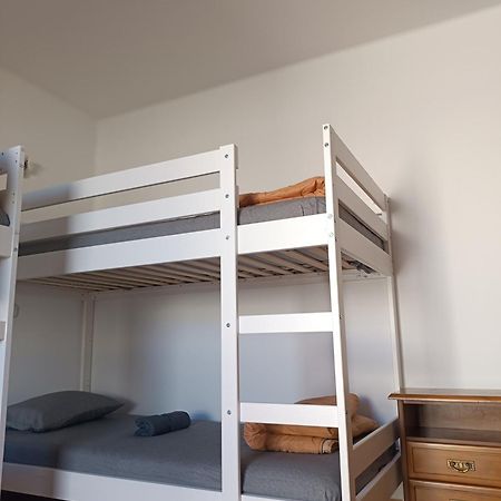 Moana Surf House Hostel Corralejo Luaran gambar