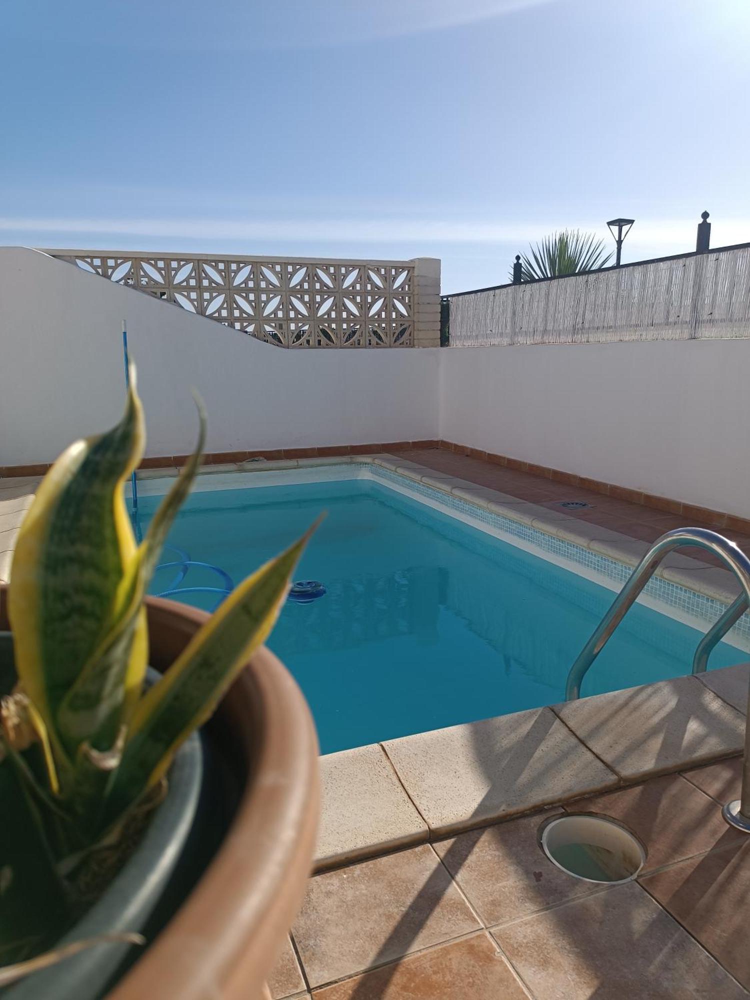 Moana Surf House Hostel Corralejo Luaran gambar